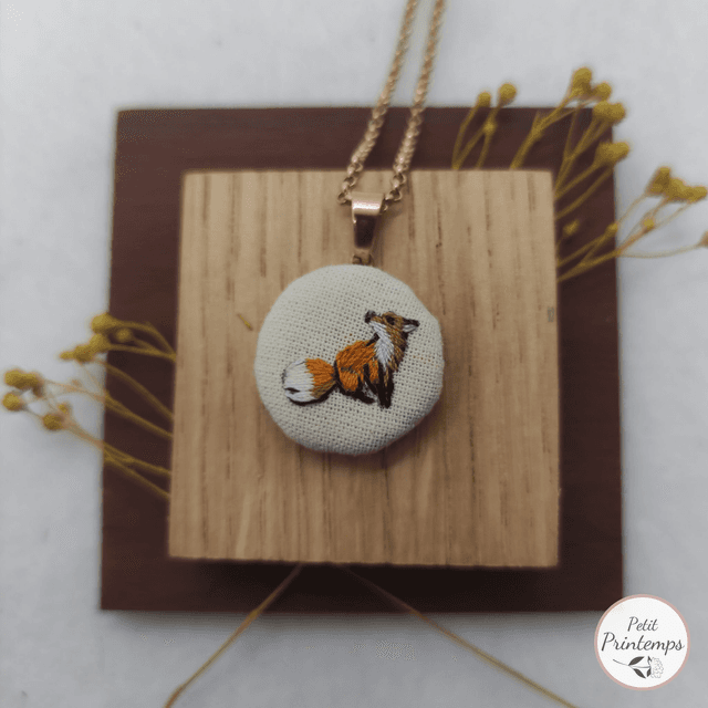 EB Bijoux brodé à motif &quot;Renard de profil&quot; par Petit Printemps